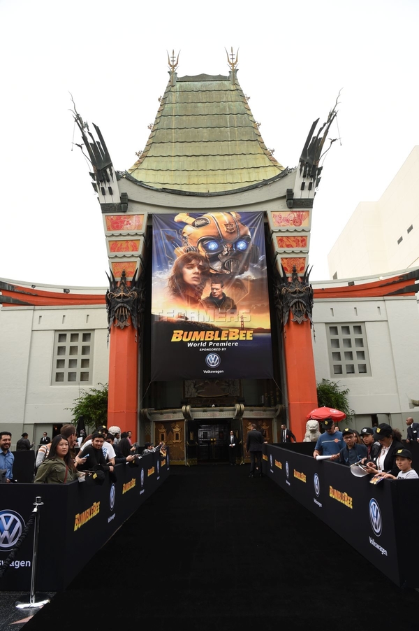 Transformers Bumblebee Global Premiere Images  (2 of 220)